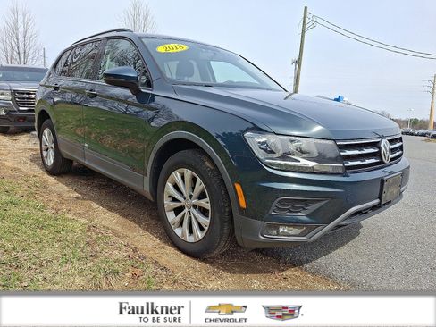 Used 2018 Volkswagen Tiguan S image 1