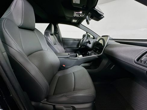 Used 2023 Toyota bZ4X XLE image 30