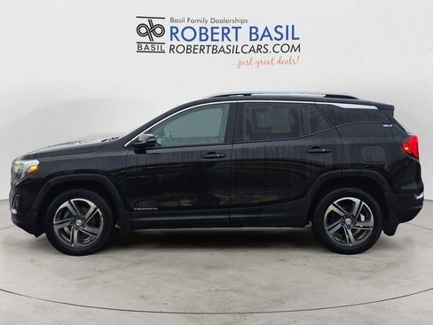 Used 2019 GMC Terrain SLT w/ Preferred Package image 2