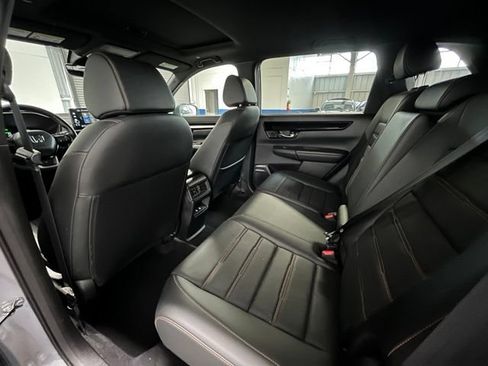 Used 2025 Honda CR-V Sport Touring image 15