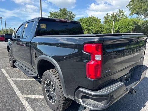 Used 2024 Chevrolet Silverado 1500 ZR2 AWD/4WD image 6