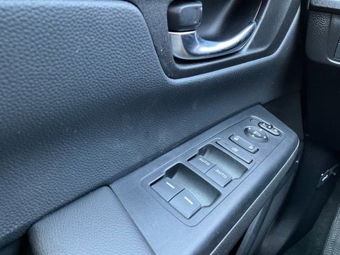 Used 2025 Honda CR-V EX image 20