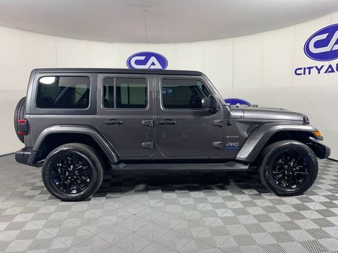 Used 2023 Jeep Wrangler Unlimited Sahara w/ Cold Weather Group AWD/4WD image 2