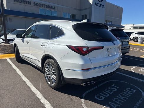 Used 2023 Acura MDX SH-AWD w/ Advance Package image 4