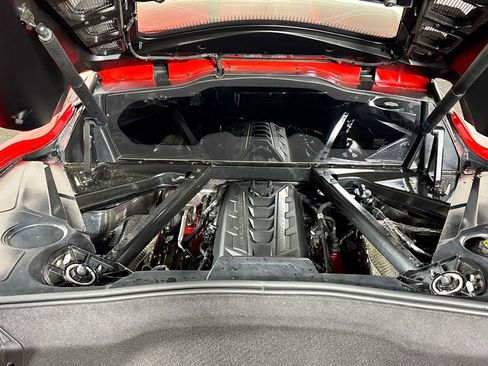 Used 2022 Chevrolet Corvette Stingray Coupe w/ 1LT RWD image 18