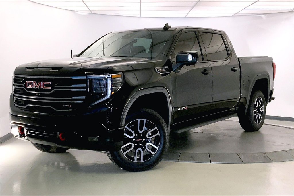 Used 2026 GMC Sierra 1500 AT4 w/ AT4 Premium Package AWD/4WD image 11