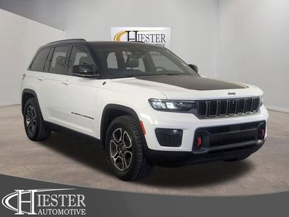 Certified 2022 Jeep Grand Cherokee Trailhawk w/ Luxury Tech Group III