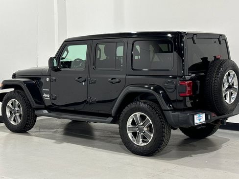 Used 2020 Jeep Wrangler Unlimited Sahara w/ Uconnect 4C Nav & Sound Group image 35