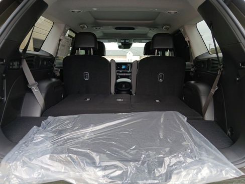 New 2026 Hyundai Palisade Limited FWD image 16