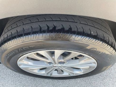 Used 2023 Buick Envision Preferred FWD image 30