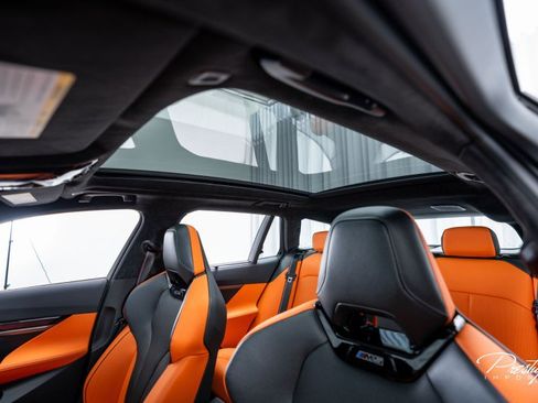 Used 2025 BMW M5 Touring w/ M Driver's Package image 36