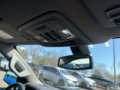 Used 2022 GMC Sierra 1500 SLT w/ SLT Premium Package image 20