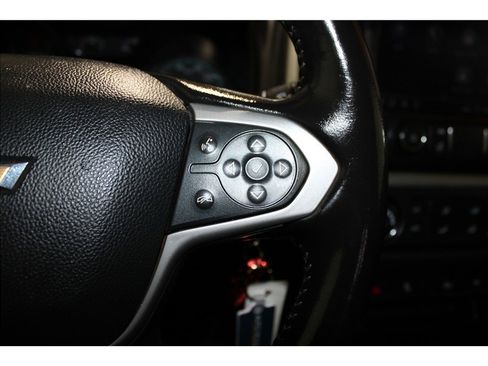 Used 2021 Chevrolet Colorado LT w/ LT Convenience Package image 32