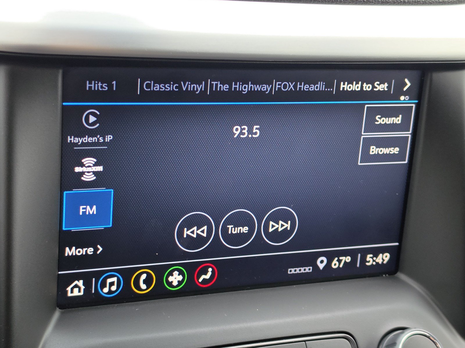 Used 2023 GMC Acadia SLE w/ Driver Convenience Package FWD image 26
