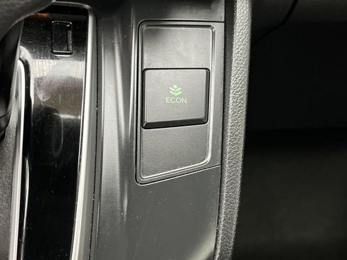 Used 2019 Honda CR-V EX image 16