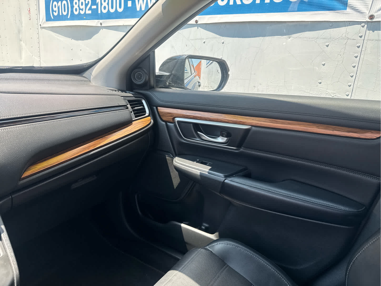 Used 2020 Honda CR-V Touring image 28