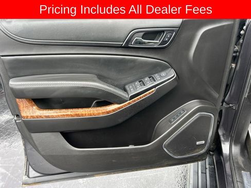Used 2016 Chevrolet Tahoe LTZ AWD/4WD image 3