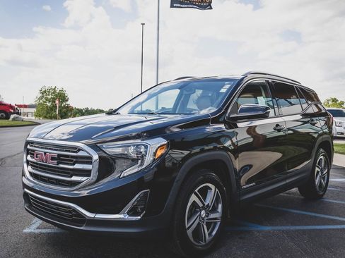 Used 2018 GMC Terrain SLT w/ Preferred Package AWD/4WD image 17
