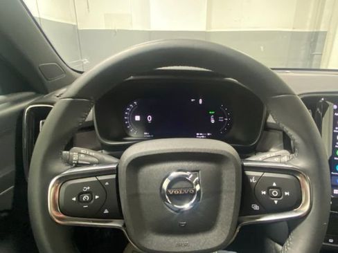 Used 2023 Volvo C40 P8 Recharge Plus w/ Climate Package AWD/4WD image 14