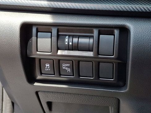 Used 2023 Subaru Impreza Premium image 24