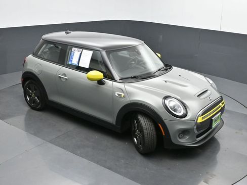 Used 2020 MINI Cooper SE w/ 6.5" Touchscreen Package image 44
