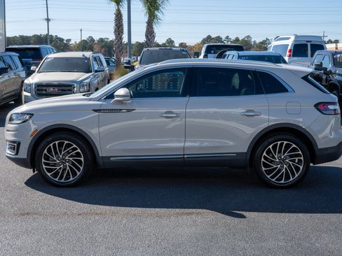 Used 2020 Lincoln Nautilus Reserve w/ Equipment Group 201A image 6