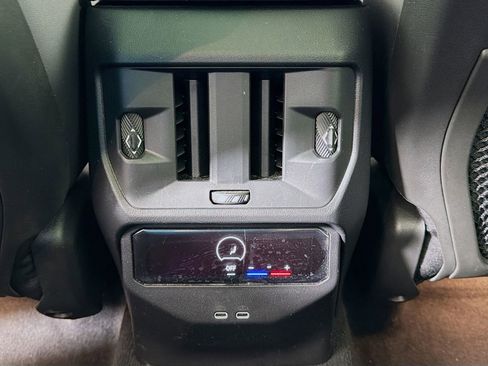 Used 2025 BMW X3 xDrive30i image 24