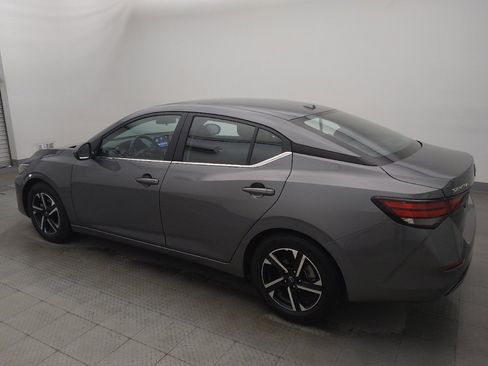 Used 2025 Nissan Sentra SV FWD image 3