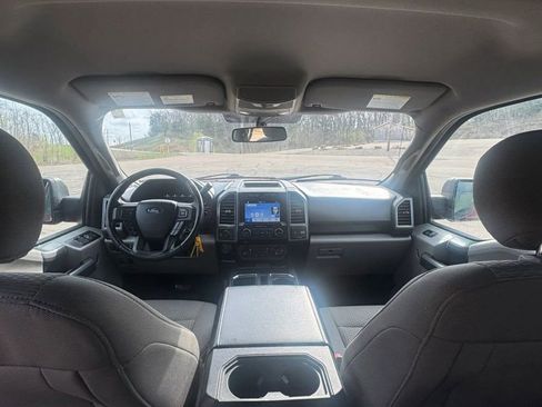 Used 2018 Ford F150 XLT w/ Equipment Group 302A Luxury image 17