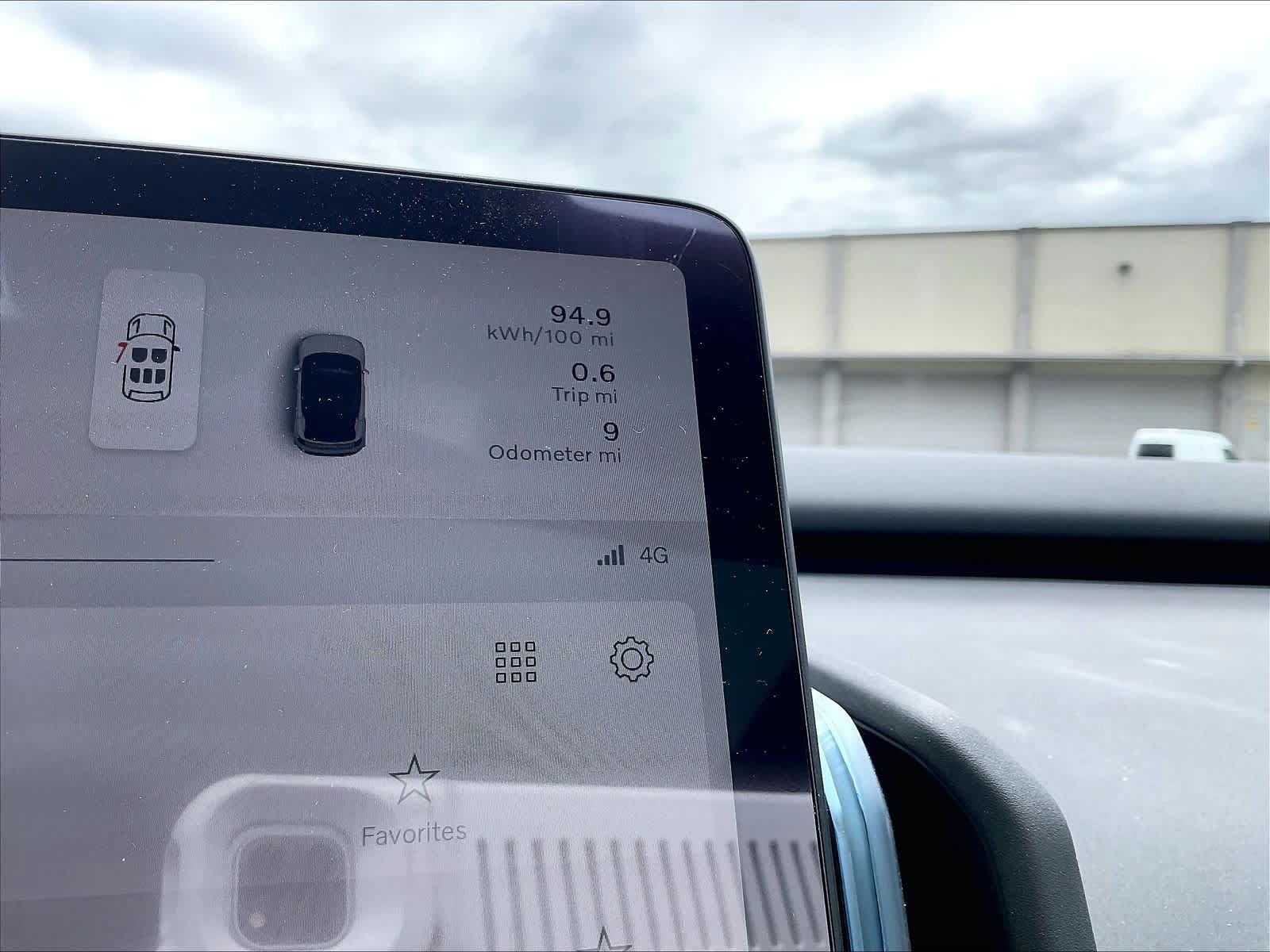 New 2026 Volvo EX30 Plus w/ Protection Package Premier AWD/4WD image 19