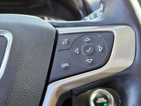 Used 2023 GMC Terrain Denali image 13
