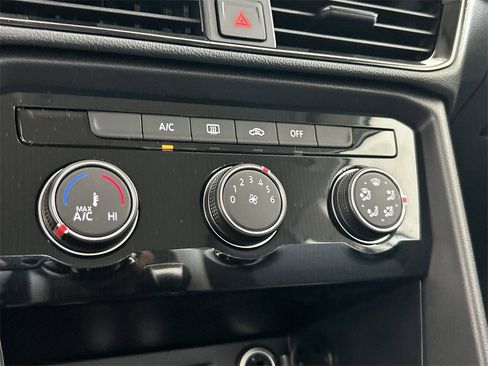 New 2026 Volkswagen Taos S image 30