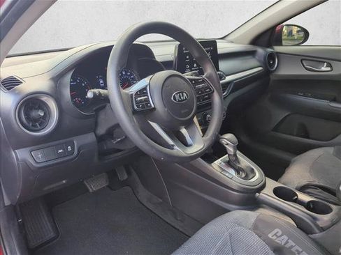 Used 2021 Kia Forte LXS FWD image 9