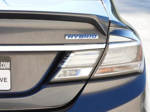 Used 2013 Honda Civic Hybrid Sedan image 22