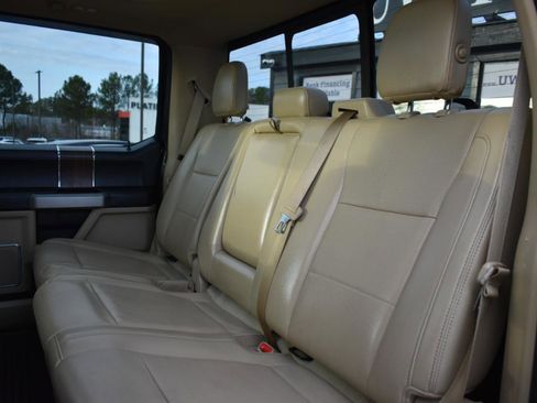 Used 2016 Ford F150 Lariat image 27