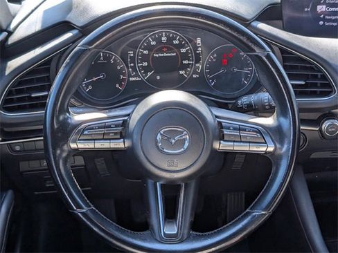 Used 2019 MAZDA MAZDA3 Hatchback w/ Premium Package image 10