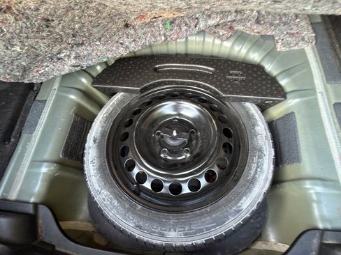 Used 2020 Chevrolet Malibu LT image 15