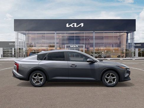 New 2026 Kia K4 FWD image 7
