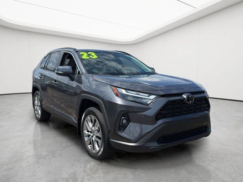 Used 2023 Toyota RAV4 XLE Premium AWD/4WD image 30