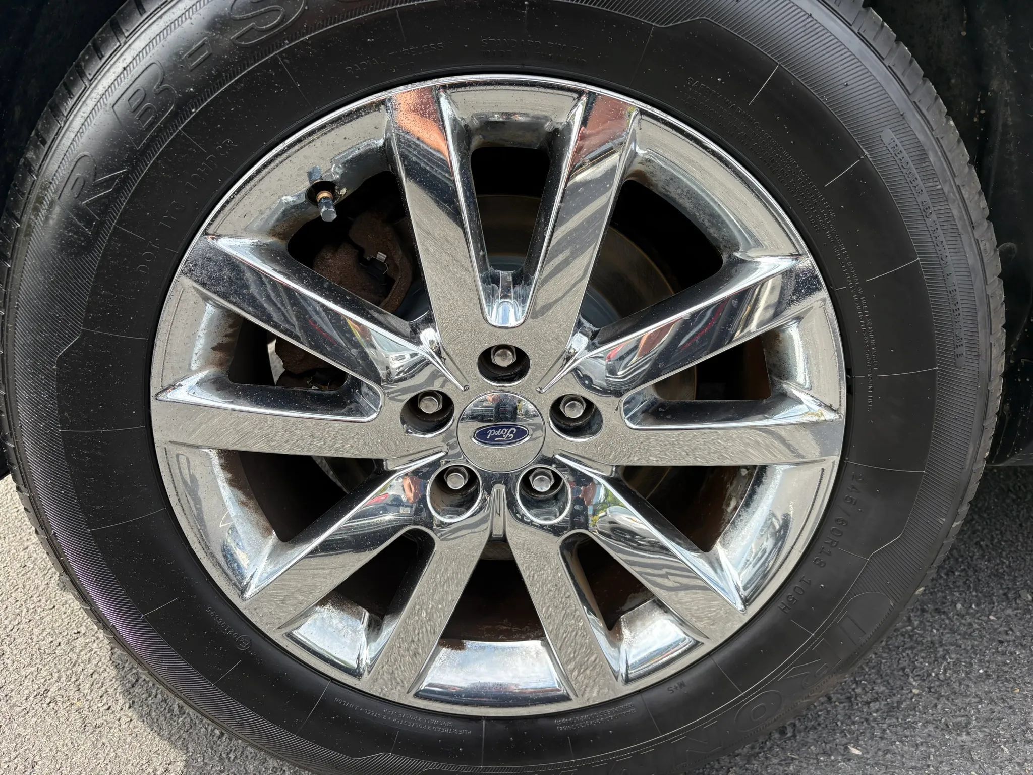 Used 2013 Ford Edge Limited AWD/4WD image 25