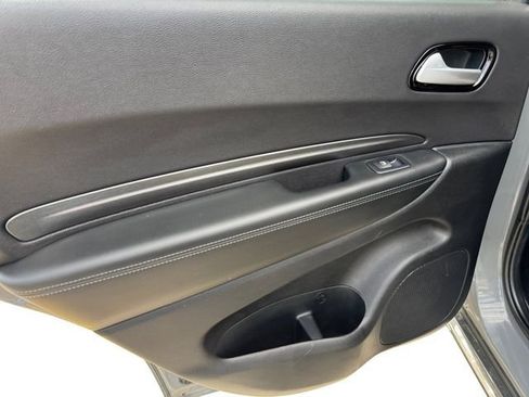 Certified 2022 Dodge Durango SXT AWD/4WD image 19
