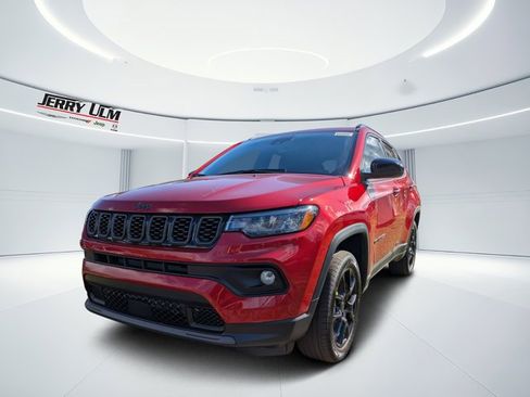 New 2026 Jeep Compass Latitude image 6