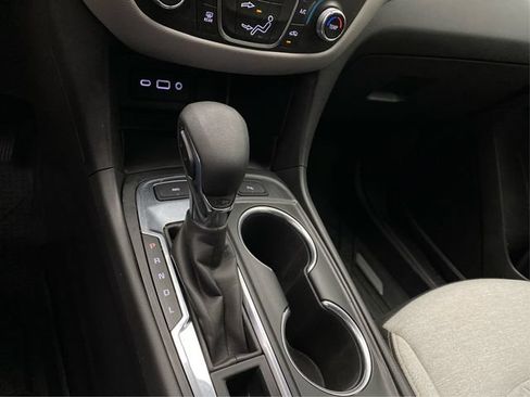 Used 2023 Chevrolet Equinox LT w/ LPO, Floor Liner Package AWD/4WD image 30