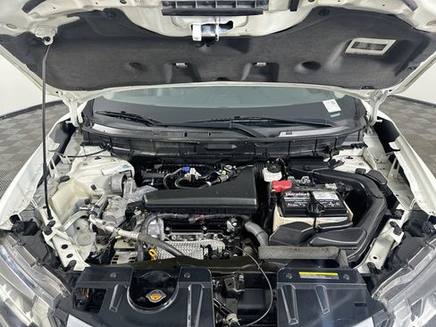 Used 2017 Nissan Rogue SL w/ SL Premium Package FWD image 36