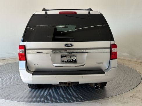 Used 2016 Ford Expedition EL XLT w/ Equipment Group 202A AWD/4WD image 10