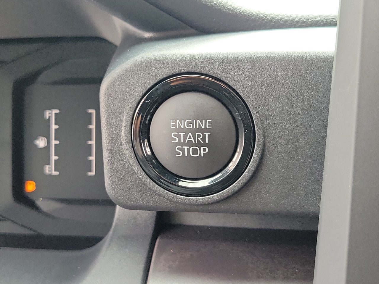 Used 2026 Toyota Tacoma SR5 RWD image 29