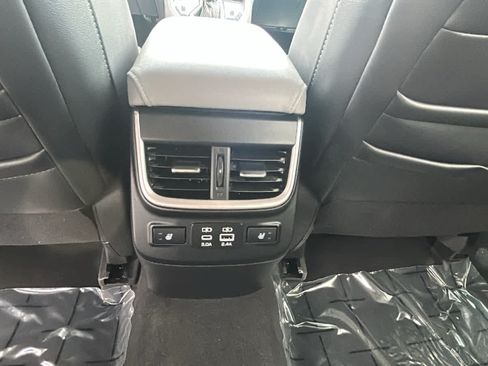 Certified 2024 Subaru Outback Limited AWD/4WD image 26