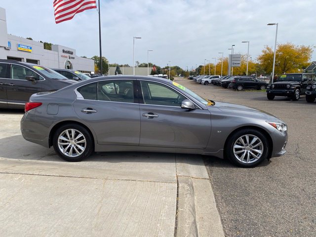 Used 2015 INFINITI Q50 AWD w/ Moonroof Package image 2