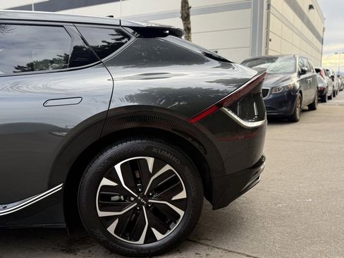 Used 2024 Kia EV6 Wind image 7