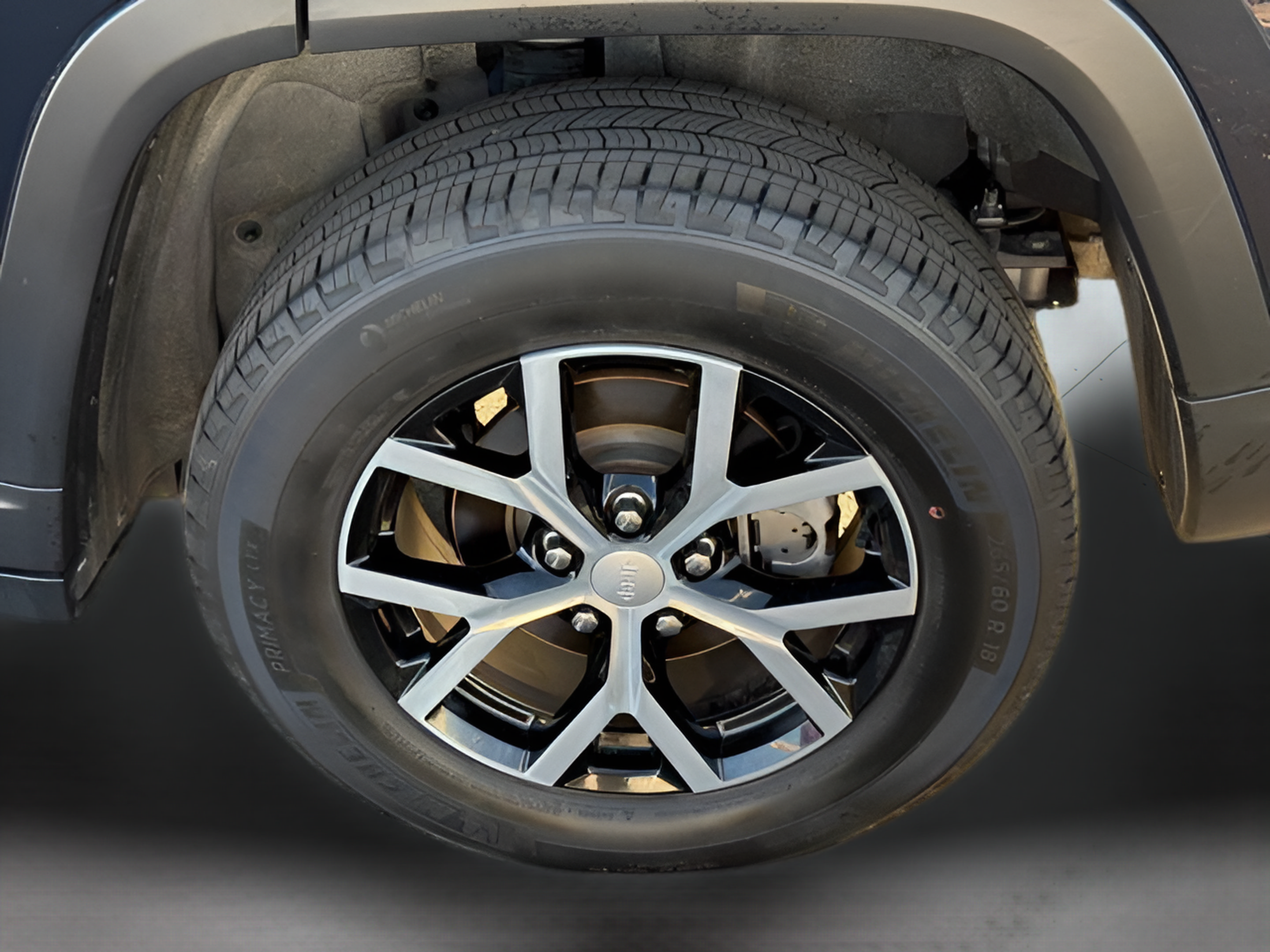 Used 2023 Jeep Grand Cherokee Limited AWD/4WD image 8